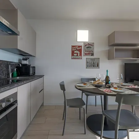 Donatello Apartman *